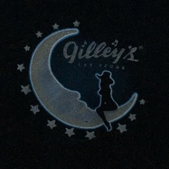 Gilleys Las Vegas T shirt - Picture 2 of 3
